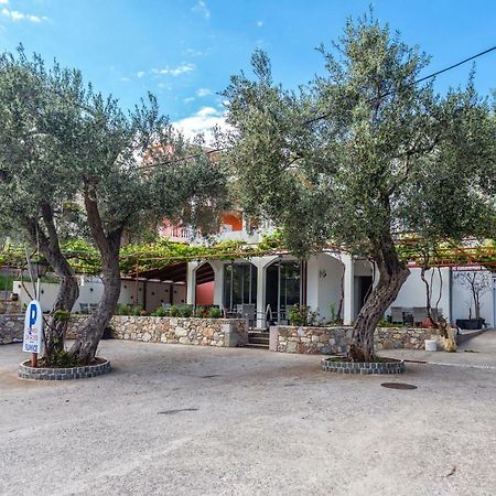 Sumice Inn Petrovac Exteriör bild
